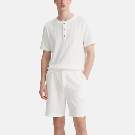white-henley-tee-shorts-set-mens-summer-casual-outfit